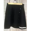 LUREX Ассиметричная трикотажная юбка с пуговицами и белой полоской - черный цвет, M