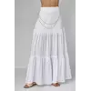 Длинная юбка с оборками украшена ожерельем из жемчуга - белый цвет, L (есть размеры)