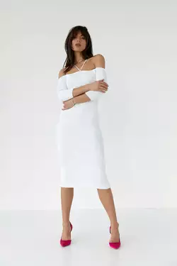 Облегающее платье с открытыми плечами - молочный цвет, L (есть размеры)