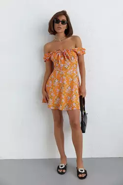 Женское летнее платье мини в цветочный принт - оранжевый цвет, L (есть размеры)