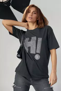 Трикотажная футболка с надписью Hi из термостраз - темно-серый цвет, S (есть размеры)