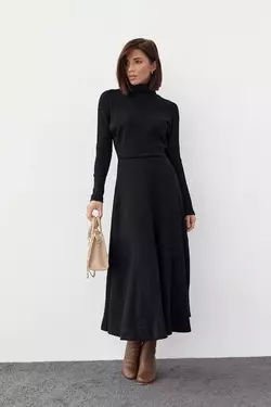 Теплое платье миди с резинкой на талии - черный цвет, S (есть размеры)