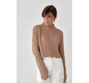 Короткий вязаный свитер в рубчик с рукавами-регланами - светло-коричневый цвет, L (есть размеры)