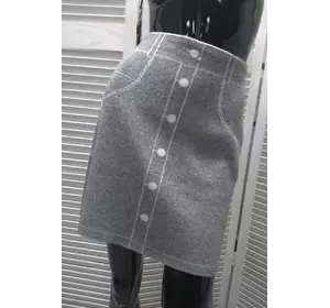 LUREX Трикотажная мини-юбка с нарисованными пуговицами и карманами - серый цвет, M