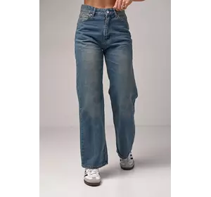 Женские джинсы с эффектом потертости - джинс цвет, 40р (есть размеры)